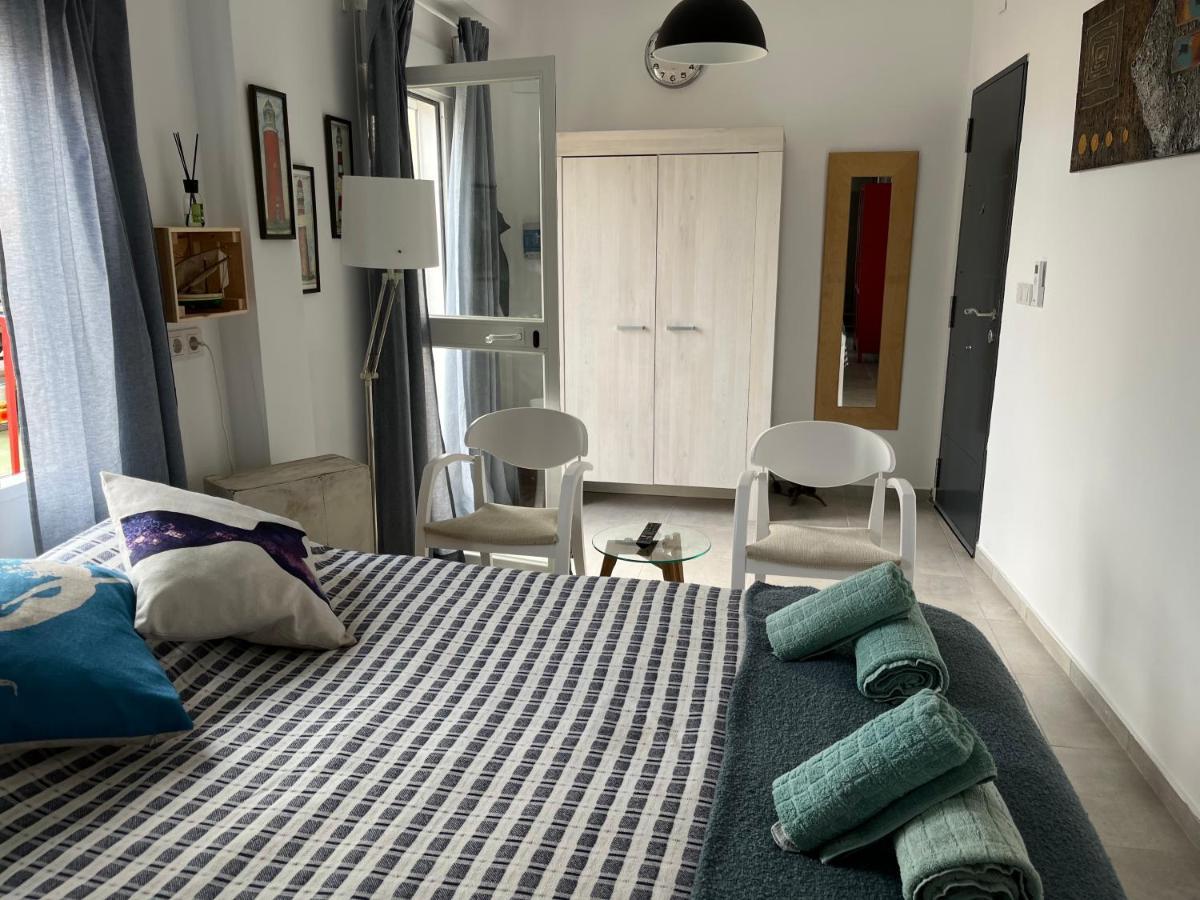 Casa Deniz Apartamento Málaga Exterior foto
